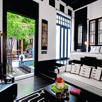 Pool Villa - Chinese theme (Bedroom).JPG