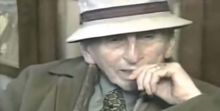 Carlos Muñoz Ferrada, el polémico autodenominado primer astrónomo del país  - La Tercera